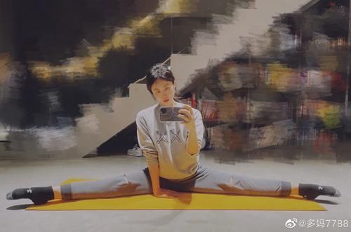 黄磊：她其实吃了五口才吃完！满满的幸福感