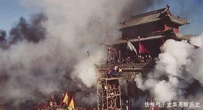 吃饭|妃子被打入冷宫，半个月没吃饭依然没死，魏忠贤大呼，你是神仙