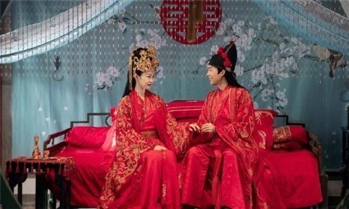 讽刺@“天价彩礼”是对礼的最大讽刺,看古人彩礼送啥才知违背了初衷