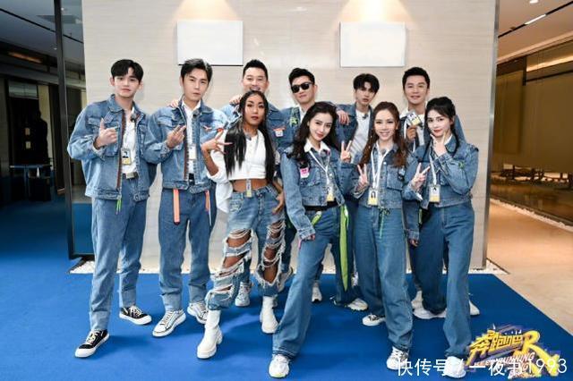 元老级 Baby疑似退出《奔跑吧》,导演姚译添清空小号,Baby经纪人再发文