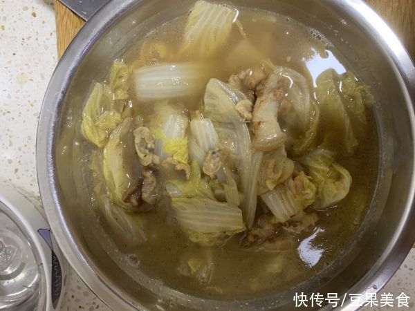 瑶柱|这道香甜去火：清炖白菜，每天吃都吃不够