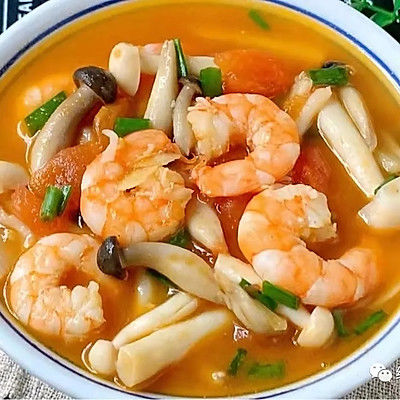 番茄虾仁菌菇汤