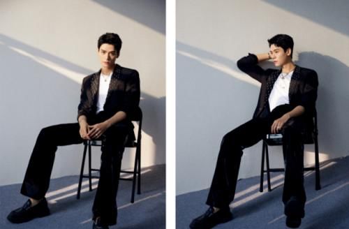 龚俊登上创造营舞台，称跟张哲瀚组男团最匹配，再现经典“芜湖”为选手打call