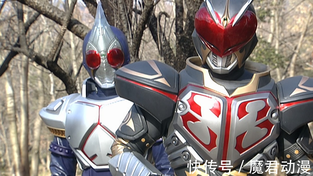 相川|假面骑士剑：飞蛾不死兽狂妄挑战“卡利斯”，实力不错可惜没脑子