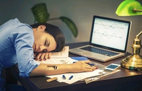生物钟|长期失眠的原因或已找到，平常重视好4个细节，让你一夜好睡眠