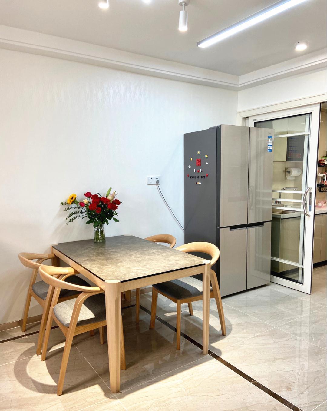 乔迁|期待2年的新房，终于乔迁入住了，110㎡硬装只花10万，温馨又舒适