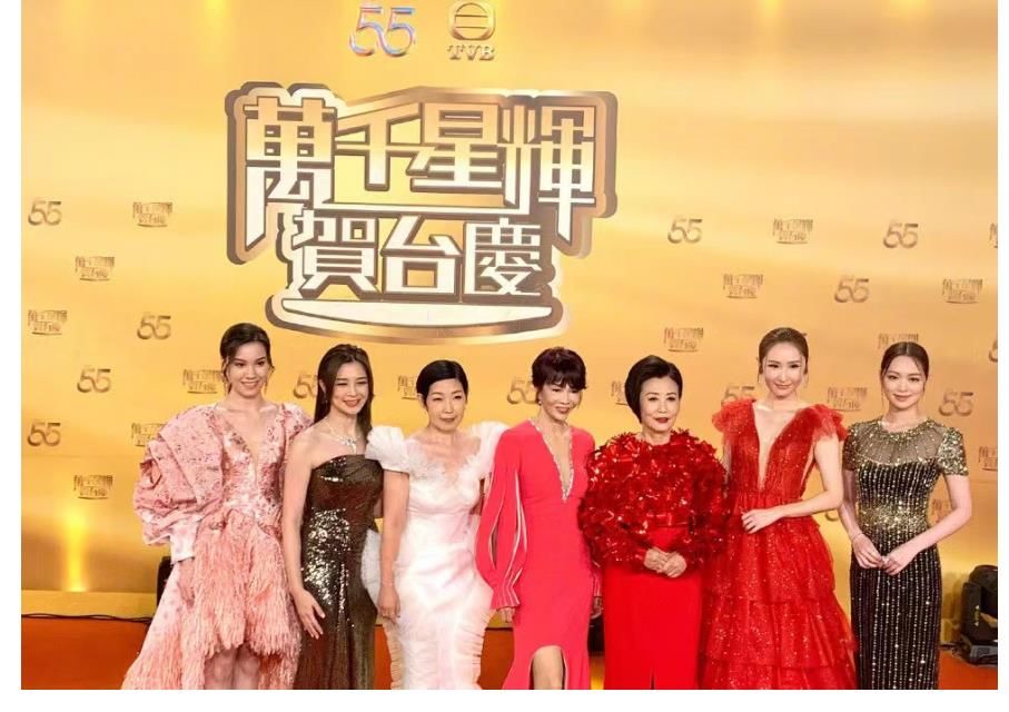 tvb臺慶提前開幕，現場直播遭遇黑屏事故，觀眾直呼太尷尬