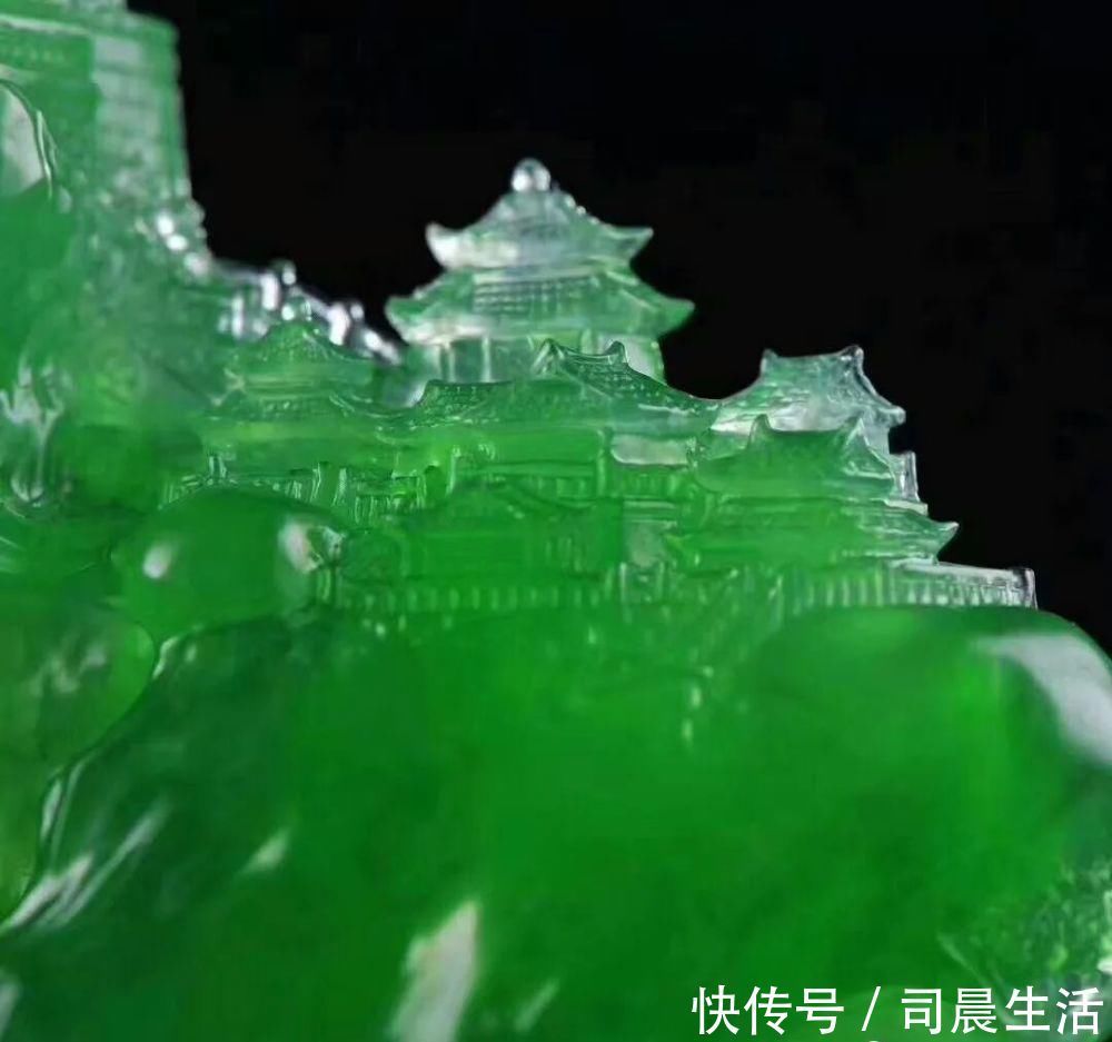 艺术|玉雕大师就是神笔马良，过手的翡翠，活灵活现，栩栩如生！