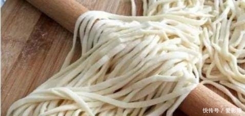 大厨|豆角焖面,是直接焖还是先煮面都不对30年大厨教你这样做