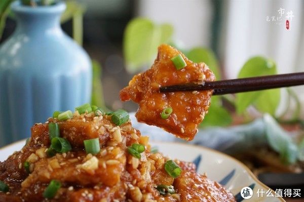 日常三餐 篇九十六:冬天吃豆腐,最让人嘴馋的做法,裹上鸡蛋液煎一煎,真的好香啊