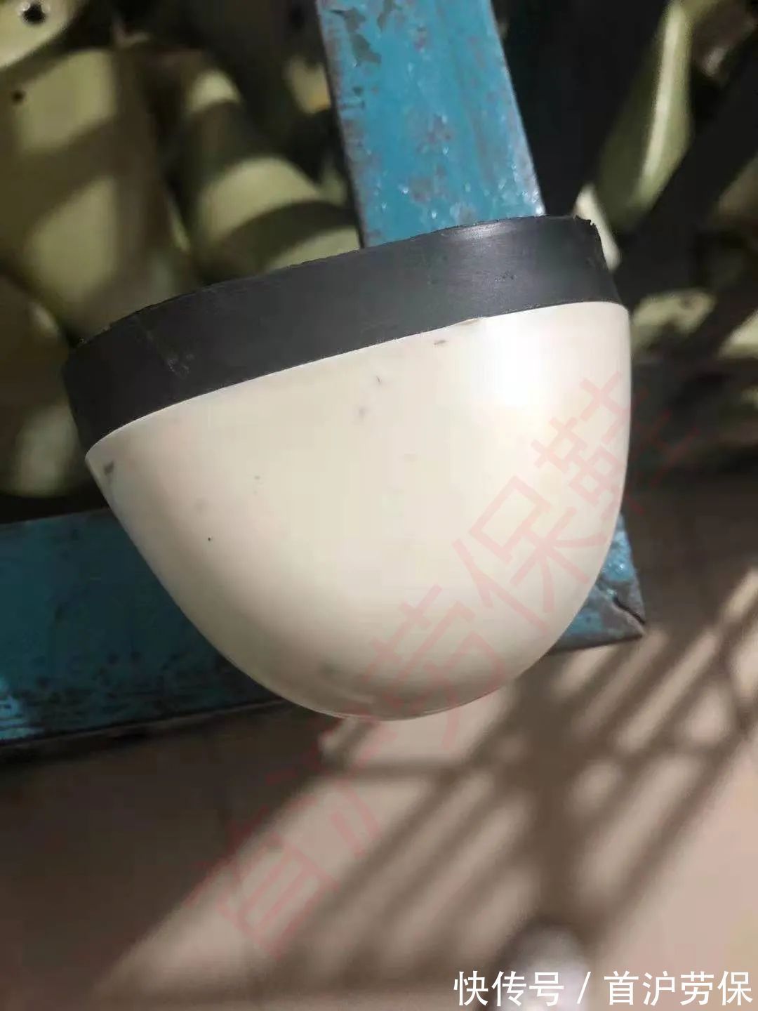 厂家 防护鞋多少钱一双,如何与防护鞋厂家谈价?