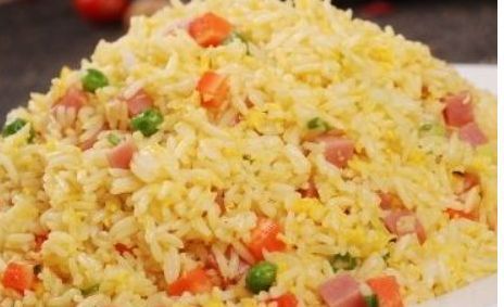 维生素|孩子挑食不爱吃主食白米饭,多做黄金饭,香甜软糯,补充维生素