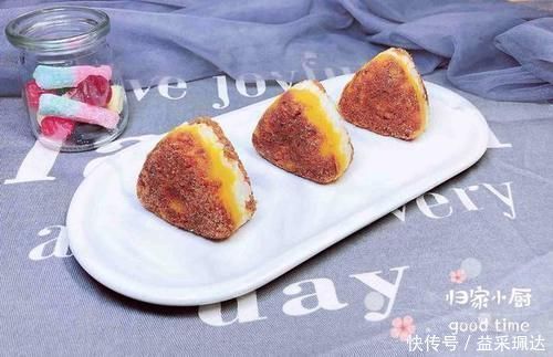 妈妈坚持晚餐吃这个蔬菜，50岁了小肚平坦坦，原来它真能刮油