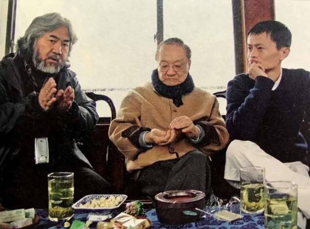 武侠|1999年,身价50万的马云,找到张纪中想要饰演《笑傲江湖》的风清扬