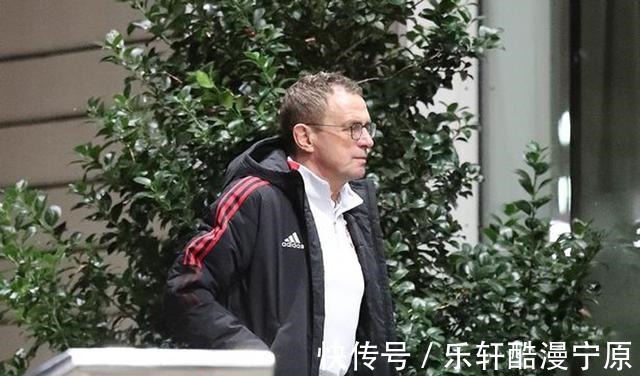 曼联|曼联输球更损兵折将,两主力停赛无缘战杰拉德!朗尼克暗示将变阵