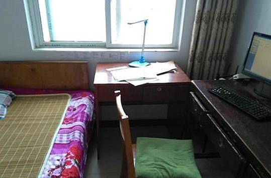满屋|晒晒我的新家，满屋大白墙，衣柜没有门，还有比这更寒酸的吗？