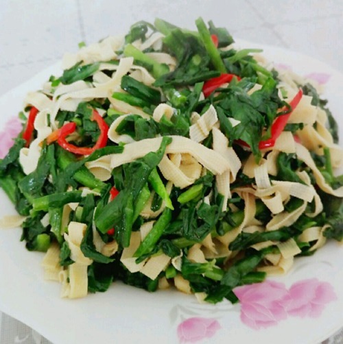 亚硝酸盐|三种“隔夜菜”,尤其是第一种,吃不完就赶紧仍掉,别心疼舍不得