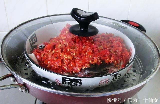 简单|家宴上,公认最好吃的蒸菜,一学就会,鲜嫩入味,经典却如此简单