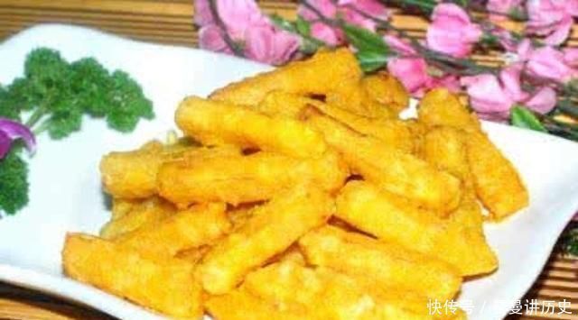 经常吃南瓜好处多,但医生却提醒有2类人一口都不能多吃