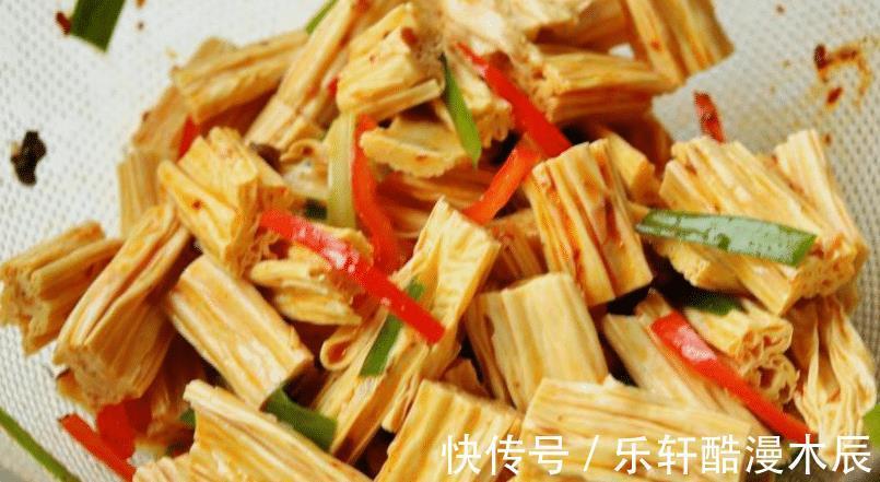 筋道|做凉拌腐竹，记住“3个窍门”，腐竹无硬芯很柔软，又不失筋道