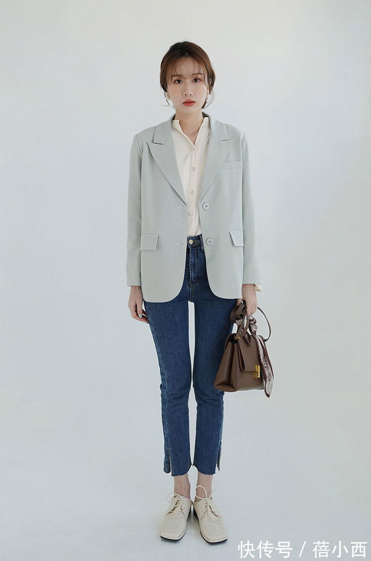 西装外套|“西装”才是永不过时的秋季单品,get这些穿衣技巧,谁穿谁时髦