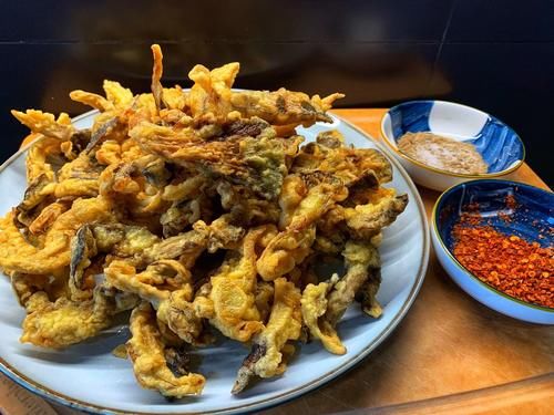 这菜“降低胆固醇”，中老年人要常吃，2块钱能做一大盘