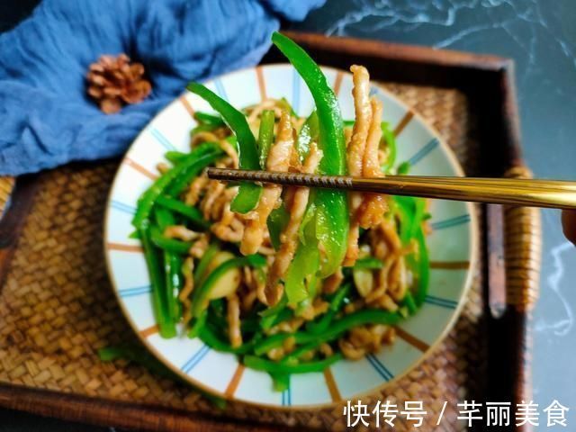 一日三餐|无论炒肉丝还是肉片，都不要直接下锅炒，学会饭店做法，又嫩又滑