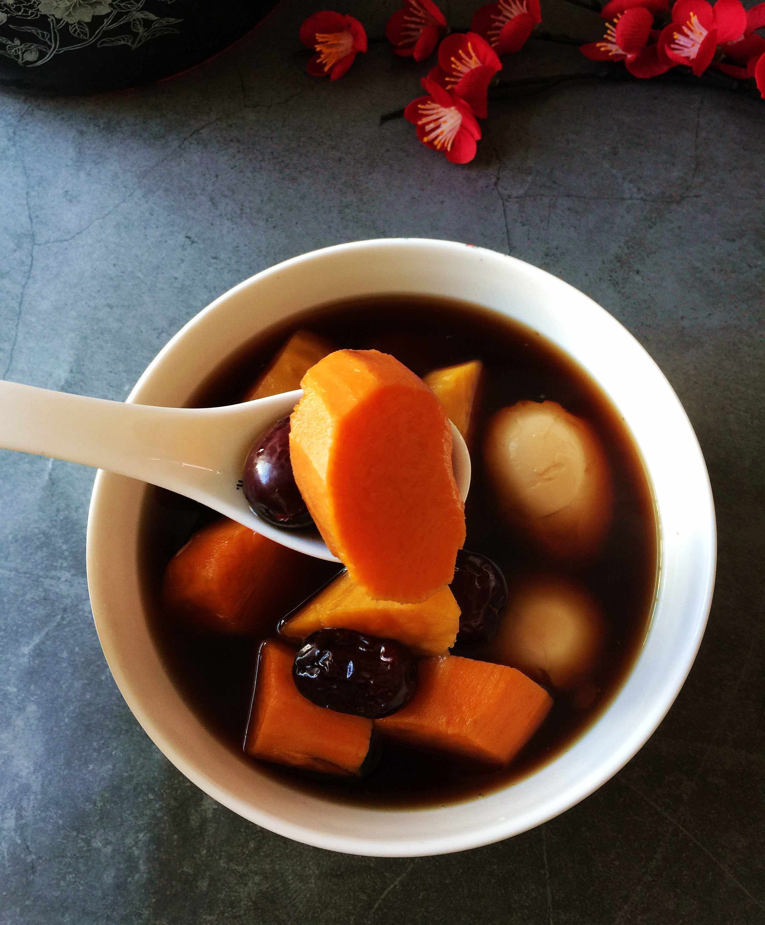 冬天,5样食材煮一锅,坚持每周吃3回,气色红润,手脚不冰凉了