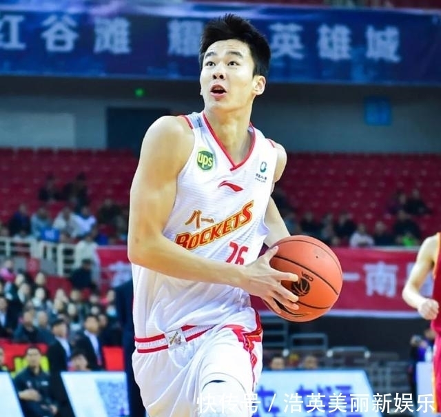 国青|上海后卫宣布退出NBA选秀,绯闻不断,昔日国青核心泯然众人矣?