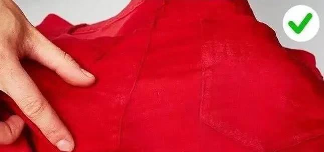  衣服|衣服发黄，别用漂白剂了，试试水里加点它，比新买的还干净