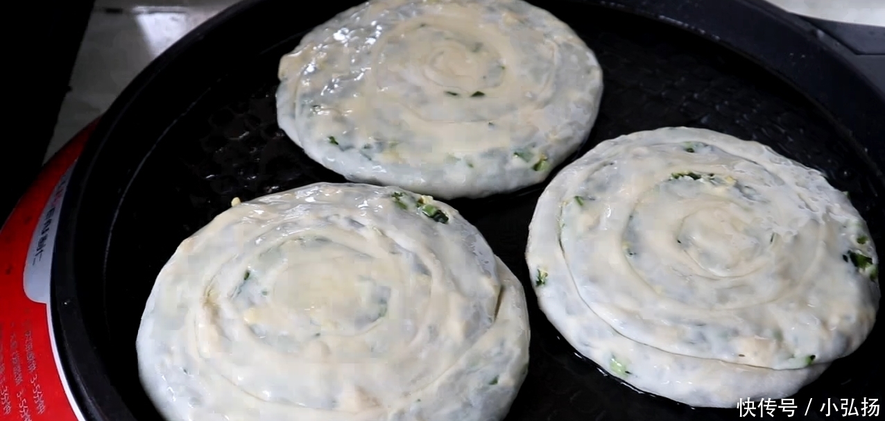 盒子|想吃韭菜盒子不用出去买,教你在家做更营养,薄皮大馅吃不够