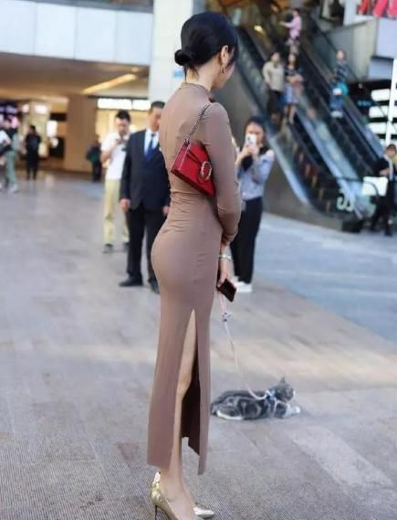 贵妇穿搭少女系，非常养眼的淑女气质穿搭，意想不到的美