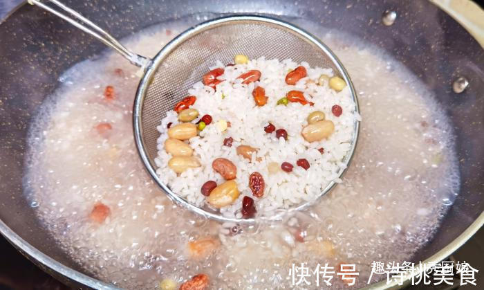 豆腐皮|就地过年,年夜饭吃9道吉祥菜,荤素搭配营养高,好看好吃年味足