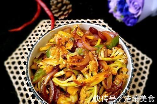 碱性食物要多吃,滋补又养胃,我家隔三岔五吃一次,家人抵抗力都很好