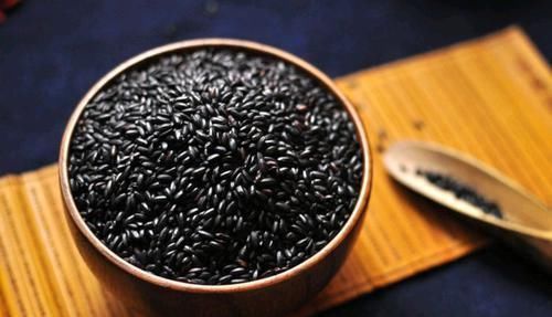 迹象|男人开始衰老时,身体可能有4个“迹象”,若一个都不占,恭喜你