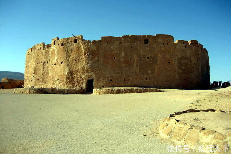 火焰山 地球上最热的10个地方，最热的地表温度能达到94度