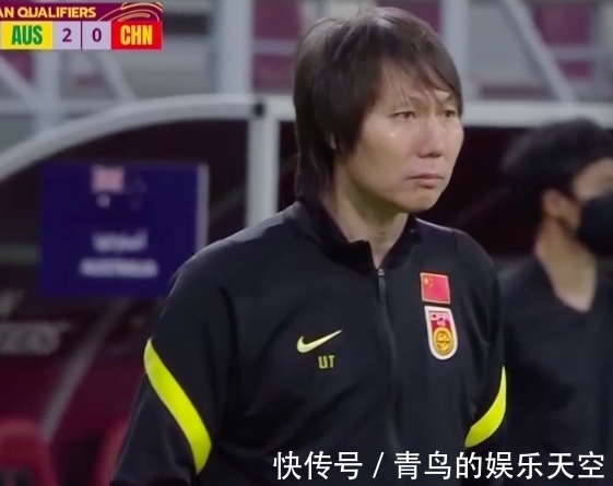 李铁|CCTV深夜23点直播国足决战日本，李铁赛前单独训话1米70中场奇兵