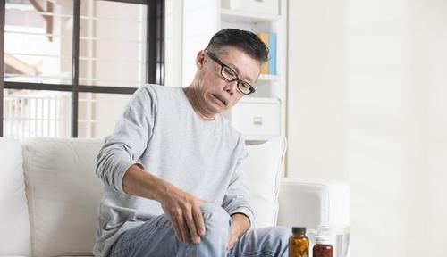 不良习惯|医生再次劝告经常做这5个行为是在“毁掉”膝盖，劝你赶紧停手