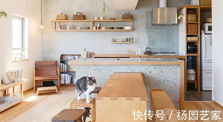 蜗居|这套住宅暗藏心机,两人一猫蜗居65㎡,同是小户型却有2倍宽敞