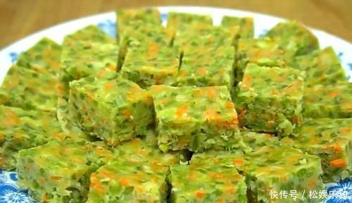 孩子最爱吃的饼,不擀面不揉面,蒸一蒸鲜嫩又营养,孩子1顿吃4个