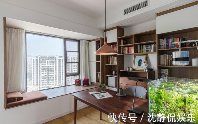 住房|小户型住房书桌如何摆放不占空间教你4个方法，怎么摆放都宽敞