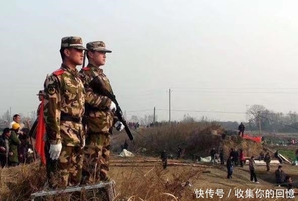 现实版的盗墓什么样?和想象中差距太大!专家:不能把生命当儿戏