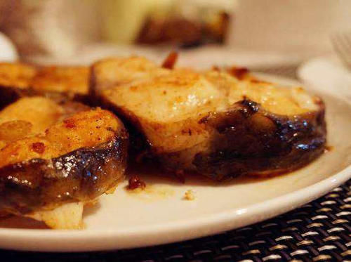  香辣|美食优选：平底锅香煎鱼块，香辣干锅虾，胡萝卜烧羊肉，芹菜拌小黄豆