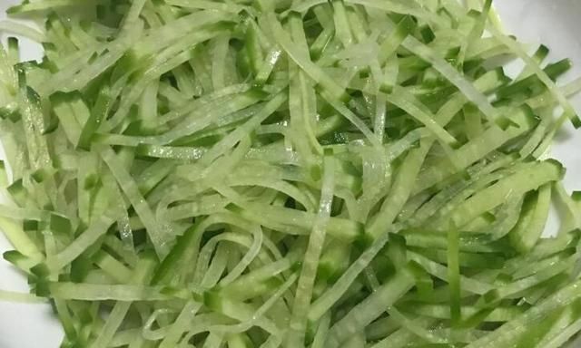 秋天，此菜正当季，9毛钱一斤，锌是猪肝3倍，烙成馅饼最好吃