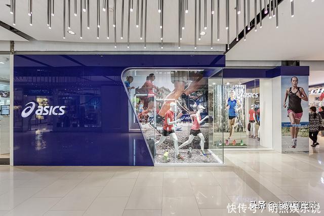 老魏|网上买跑鞋,和去实体店买有差别吗?亲身体会:太不一样了