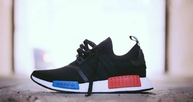 boost 库里8与跑鞋共底的设计,究竟是创新还是失误?