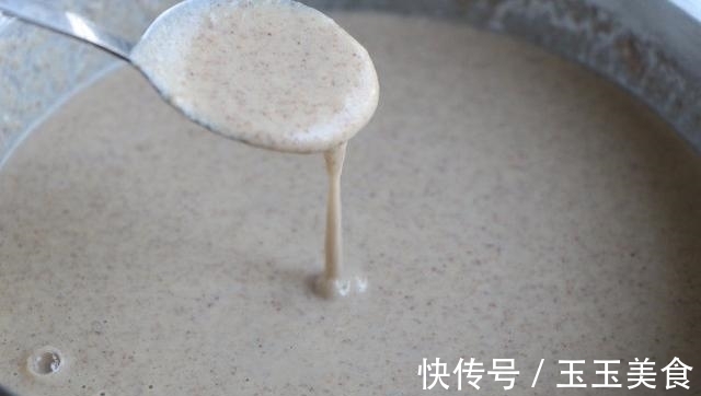 早餐|健康早餐吃杂粮,教你一款杂粮饼做法,给身体来一次“大扫除”