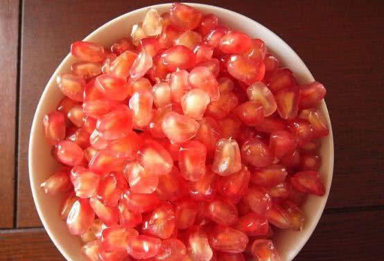 石榴|秋天不要放过“它”，特别是女人，活血抗衰老