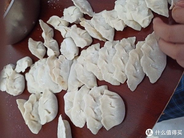 好吃|好吃的 篇十九：周末在家煮饺子。