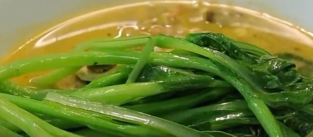 孩子|炒青菜也有窍门!4个点要记牢,出锅不发黄、有卖相,孩子愿意吃